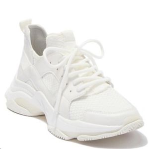 Steve Madden Arelle Chunky Sneaker